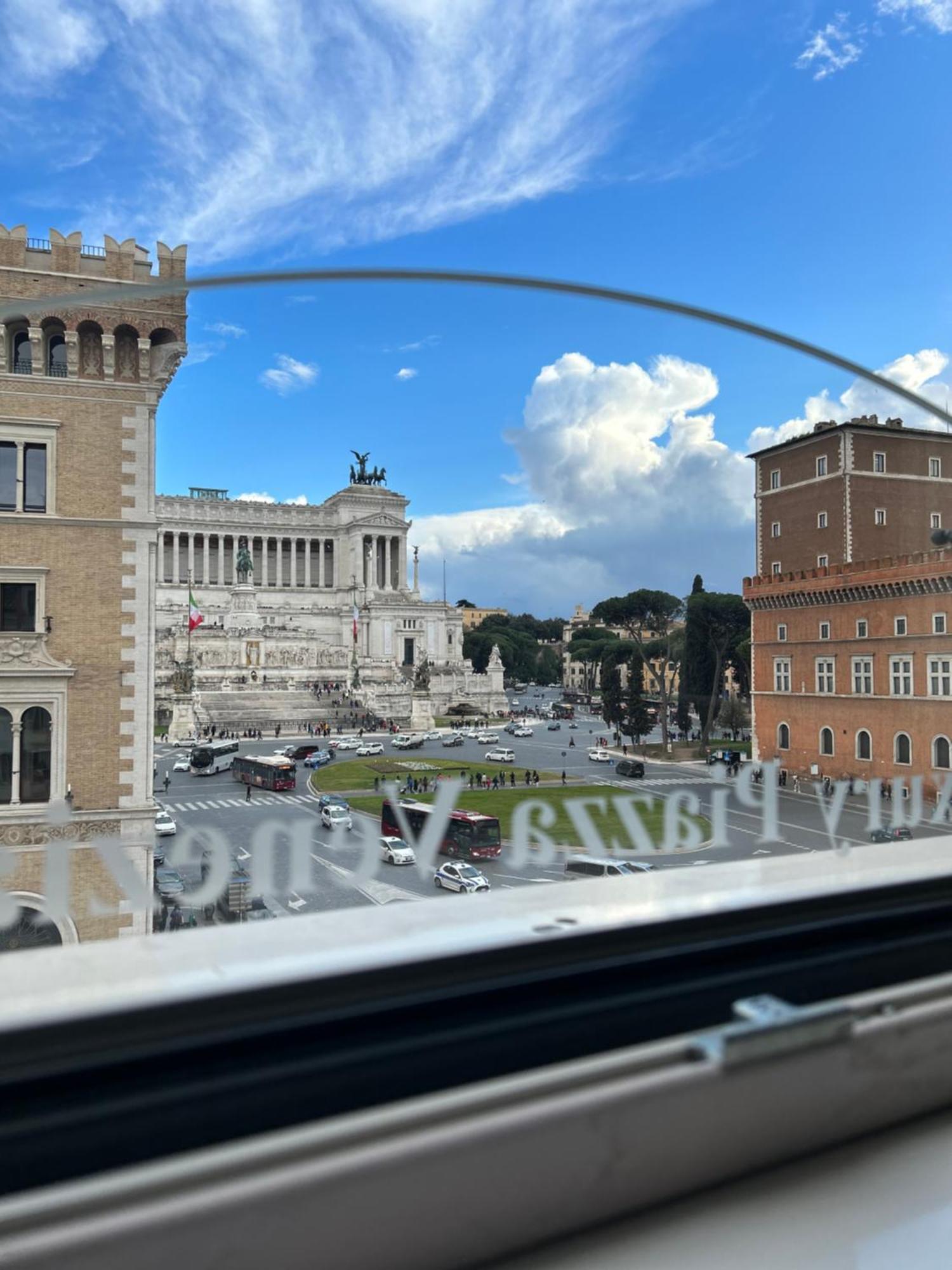 Piazza Venezia Luxury Suite Ρώμη Εξωτερικό φωτογραφία